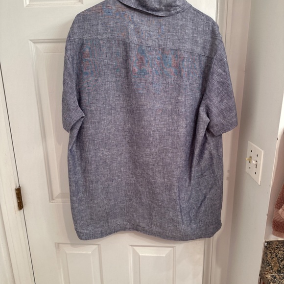 Blue/Gray Linen Short Sleeve Buttondown - Picture 2 of 2